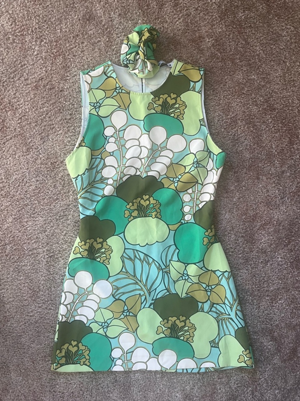 Zara Retro Medium Green Floral Shift Dress w/ Scrunchie💚